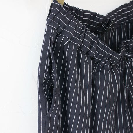 TRAVAIL MANUEL トラバイユマニュアル　リネンストライプスラントリボンパンツ　#ネイビー、グレー