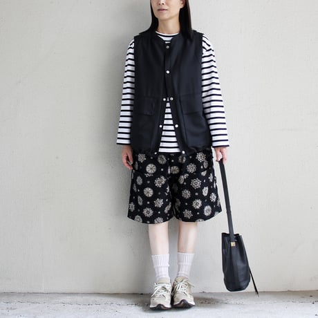 **SALE** amne アンヌ　GABARDINE useful vest　#ブラック、ベージュ 【送料無料】