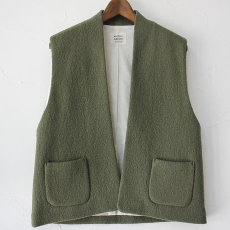 atelier naruse アトリエナルセ　pure wool bouclé vest　ピュアウールブークレベスト　#ブラック、オリーブ　【送料無料】