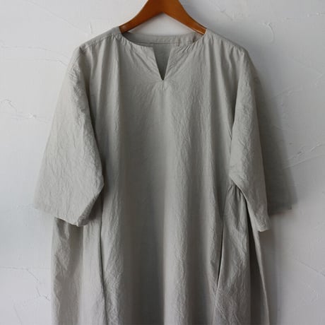 Linenya リネンヤ　スリットネックワンピース　#ライトグレー、ネイビー