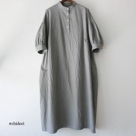 **またまたまた再生産分** LinenYa リネンヤ　コットンスタンドカラーワンピース　#ブラック、千鳥格子