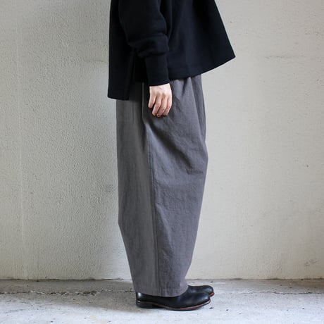 **再入荷** LinenYa リネンヤ　コーデュラ天日干しワッシャータックワイドパンツ　#チャコールグレー 【送料無料】