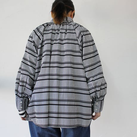 ARTE POVERA アルテポーヴェラ　タイプライターストライプ＆プリントMIXギャザリングシャツ　#ブラック