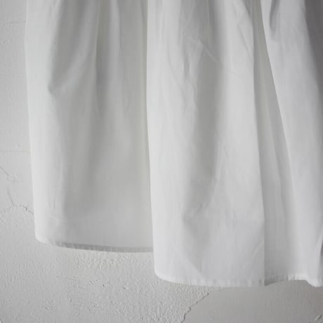 **再入荷** Linenya リネンヤ　バックギャザー半袖Tシャツ　#ホワイト、ブラック　【送料無料】