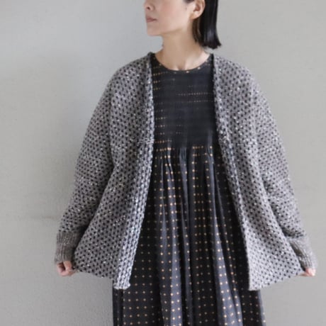 **再入荷**homspun ホームスパン　ナチュラルネップジャガードカーディガン　#ベージュ、ブラウン