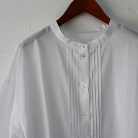 **再入荷**　Linenya リネンヤ　ピンタック半袖ブラウス　#ホワイト、ブルーシャンブレー