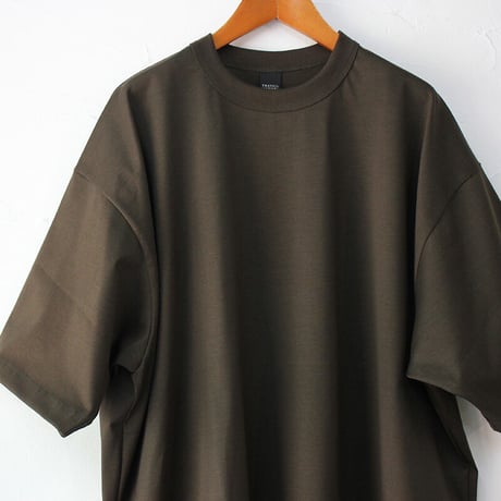 TRAVAIL MANUEL トラバイユマニュアル　コンパクト天竺ヘムシャーリングTシャツ　#グレー、ブラック、チャコールブラウン