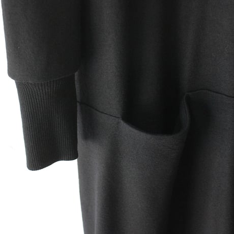 **またまた再入荷**atelier naruse アトリエナルセ　wool cocoon one-piece　ウールコクーンワンピース　【送料無料】