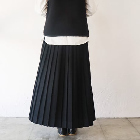 **またまた再入荷** LinenYa リネンヤ　ウールプリーツスカート　#ブラック、グレー　【送料無料】