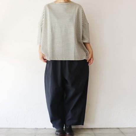 homspun ホームスパン　バルキーシーチングギャザーパンツ　#ネイビー