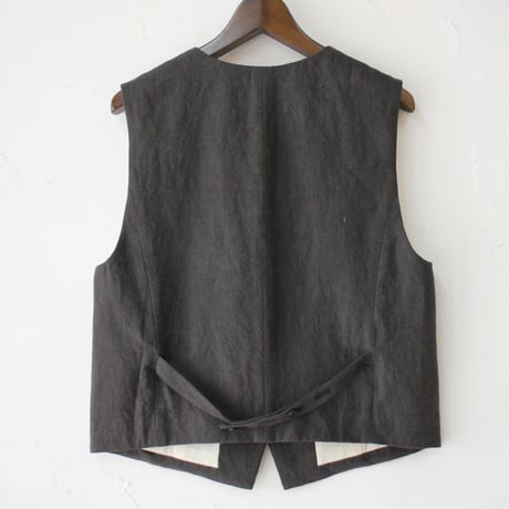 **またまた再入荷** atelier naruse アトリエナルセ　linen vest　リネンベスト　#ベイジュ、チャコール