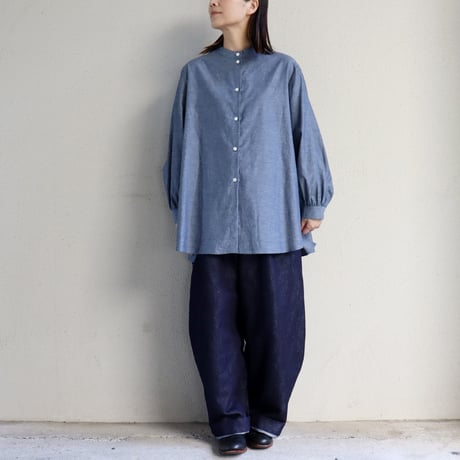 Linenya リネンヤ　インディゴシャンブレースリットセミロングシャツ　#インディゴ