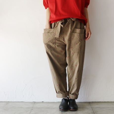 **再入荷**homspun ホームスパン　カットジャガードバックギャザーパンツ　#ベージュ、カーキ　【送料無料】
