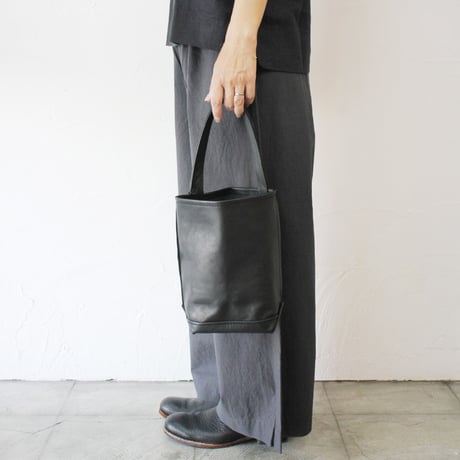 TEMBEA テンベア　GOAT LEATHER BAGUETTE TOTE MINI　#ブラック　【送料無料】
