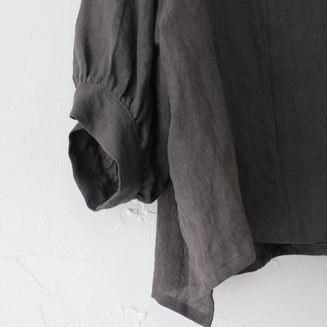 atelier naruse アトリエナルセ　linen stitch V-neck blouse　リネンステッチVネックブラウス