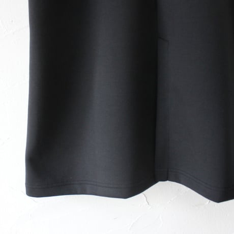 TRAVAIL MANUEL トラバイユマニュアル　ソフトダンボールロングワンピース　#チャコール、ブラック　【送料無料】