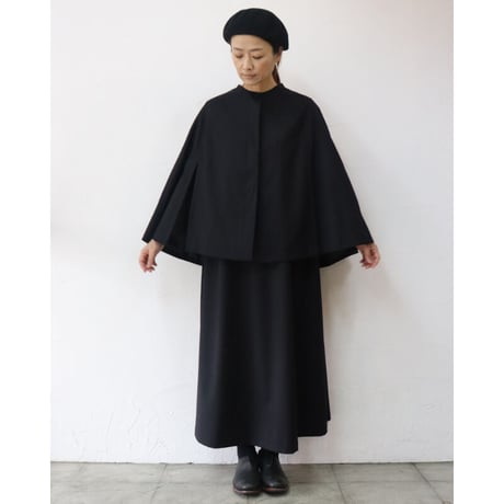 **再入荷** Linenya リネンヤ　ウールケープ　#ブラック　【送料無料】