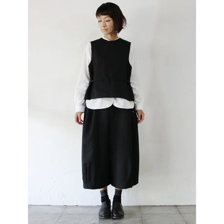 **再々入荷** SUSURI ススリ　ムールベスト　#black,ivory 【送料無料】