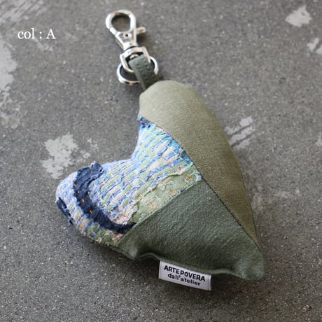 ARTE POVERA アルテポーヴェラ　インドラリーキルト＆ARMEEキーホルダー