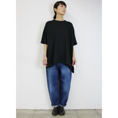 **再入荷** TRAVAIL MANUEL トラバイユマニュアル　ギザ天竺アシメスリーブTシャツ　＃チャコールグレー、ブラック、ダークグリーン、サンド