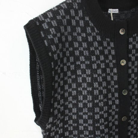 **再入荷** homspun ホームスパン　メリノウール前開きベスト　#アイボリーｘブルー、ブラックｘチャコール
