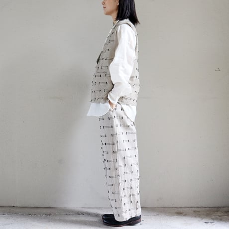 ARTE POVERA アルテポーヴェラ　インドジャガードVベスト　#サンドベージュ、ブラック