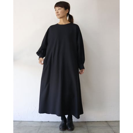atelier naruse アトリエナルセ　テックウール ロングワンピース｜tech wool long one-piece