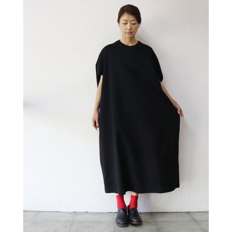 TRAVAIL MANUEL トラバイユマニュアル　ライトポンチシェルワンピース　#グレーオリーブ、ブラック