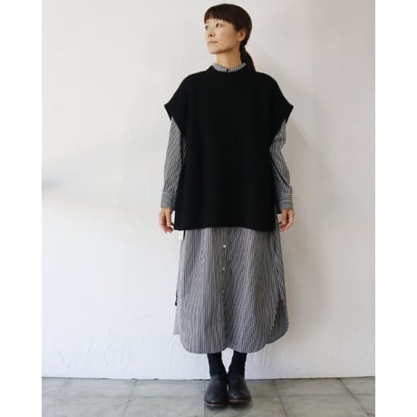 maomade マオメイド　やわらかウールミドルゲージベスト　#エクリュ、グリーン、ブラック