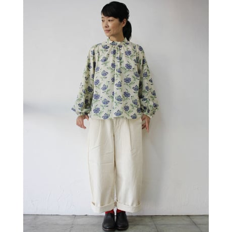 SUSURI ススリ　ニュイブラウス　#beige　【送料無料】