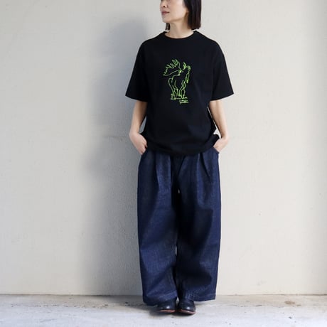 **別注色再入荷**amne アンヌ　”ELK” エルク柄半袖Tシャツ　#ブラック（自店別注色）、オリーブ、ホワイト