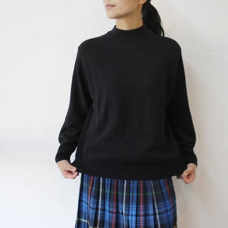 atelier naruse アトリエナルセ cotttn wool mock-neck knit　コットンウールモックネックニット　#チャコール、レッド