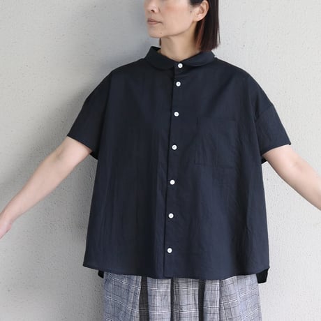 LinenYa リネンヤ　コットン丸襟ブラウス　#ブラック、ホワイト