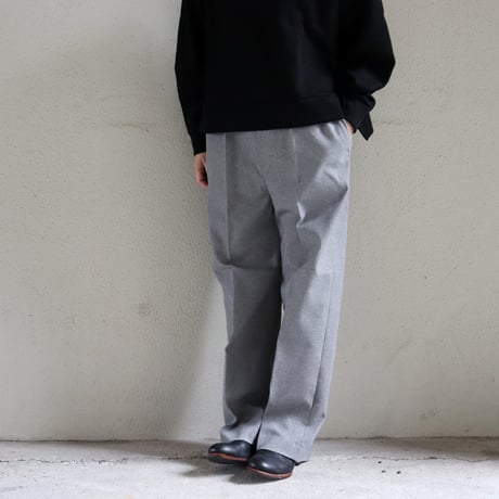 TRAVAIL MANUEL トラバイユマニュアル　ソロサージスラックス　#ミディアムグレー