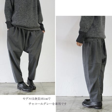 **またまたブラックのみですが再入荷** homspun ホームスパン　ウールトロピカルクロスギャザーパンツ　♯チャコール、ブラック　【送料無料】
