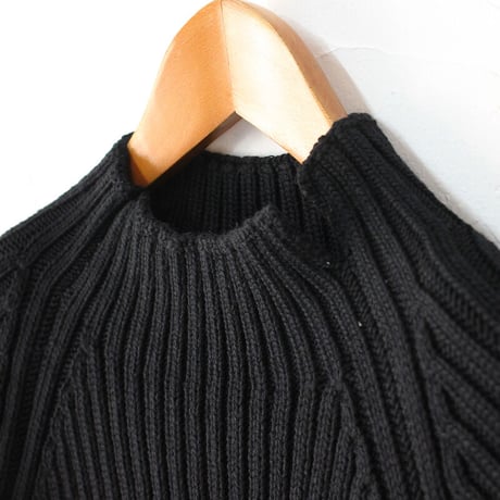 **再入荷**　homspun ホームスパン　ラムリブハイネックプルオーバー　#ブラック　【送料無料】