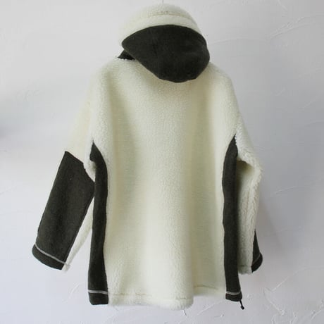 maomade マオメイド　シープボアｘ圧縮ウールフードジャケット　#オフ白ｘカーキ、ブラックｘブラック