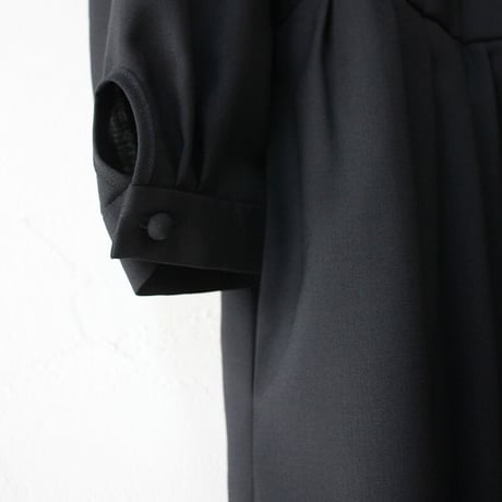 **2026年度分到着** atelier naruse アトリエナルセ kurumi button formal one-piece クルミボタンフォーマルワンピース　#ブラック
