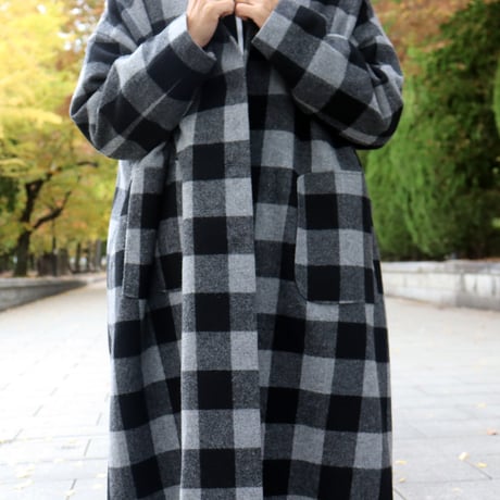 MAGALI マガリ　トラディッショナルウール＆ブロックチェックウールハイネックコート