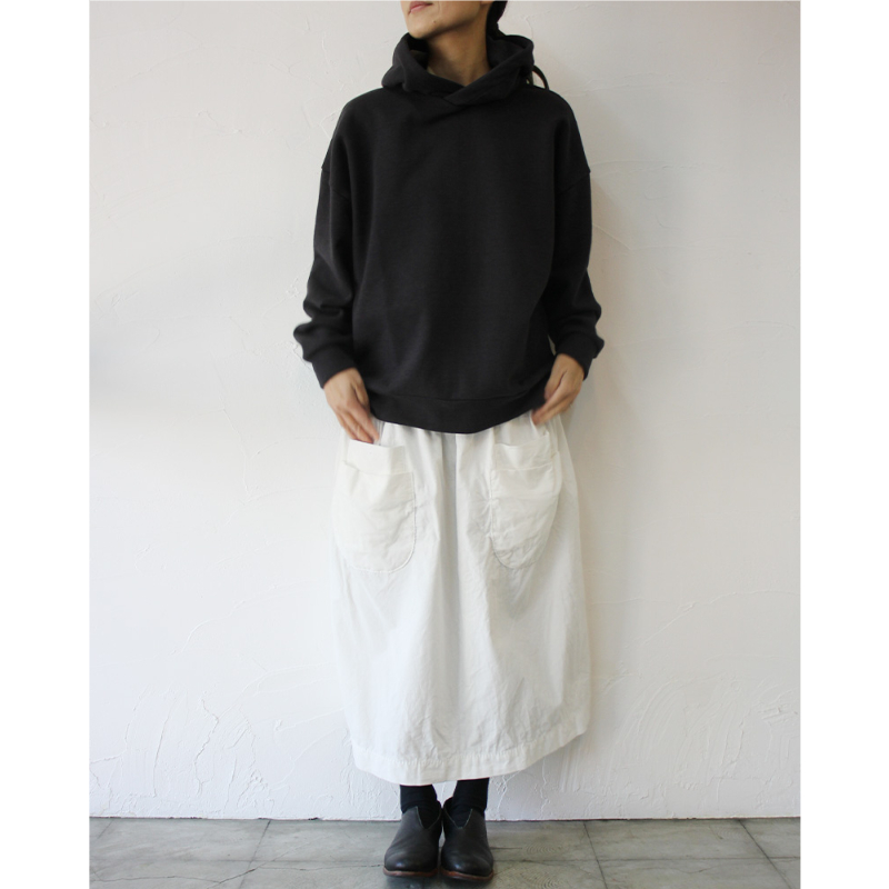 再入荷** homspun ホームスパン 細コールギャザースカート #シロ 再入荷** homspun ホームスパン 細コールギャザースカート #シロ