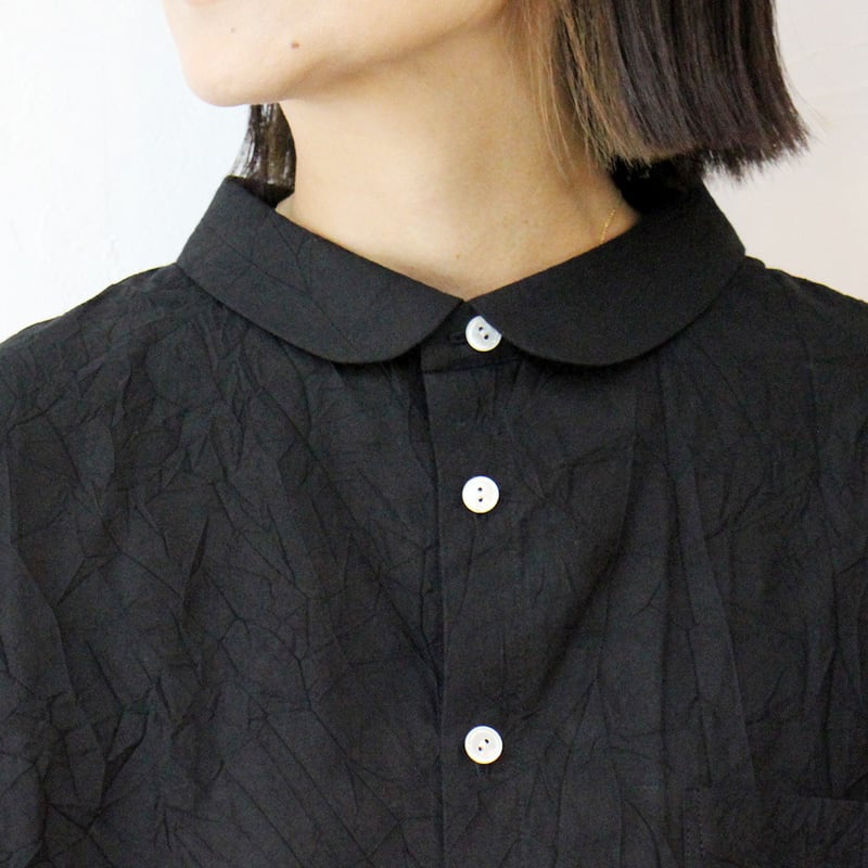 再入荷** Linenya リネンヤ コットンシワ加工丸襟長袖ブラウス #カーキ