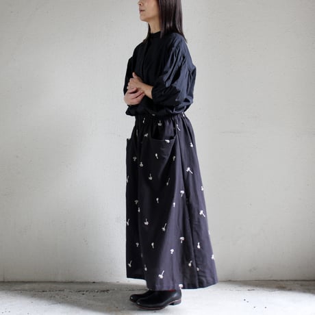 atelier naruse アトリエナルセ　コットンリネンカットインポケットスカート～nohara～cotton linen cut-in pocket skirt　【送料無料】