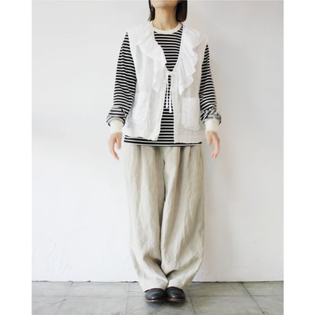 ARTE POVERA アルテポーヴェラ　リネン＆コットンMIXギャザーカラーベスト　#ブラック、ホワイト