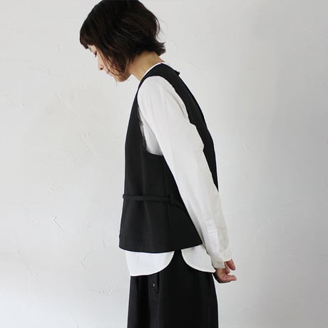 **再々入荷** SUSURI ススリ　ムールベスト　#black,ivory 【送料無料】