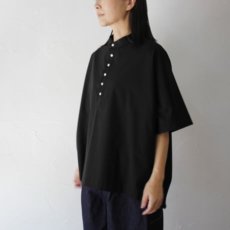 **またまたまた再入荷** Linenya リネンヤ　オーガニックコットンヘンリーネックブラウス　#ブラック　【送料無料】