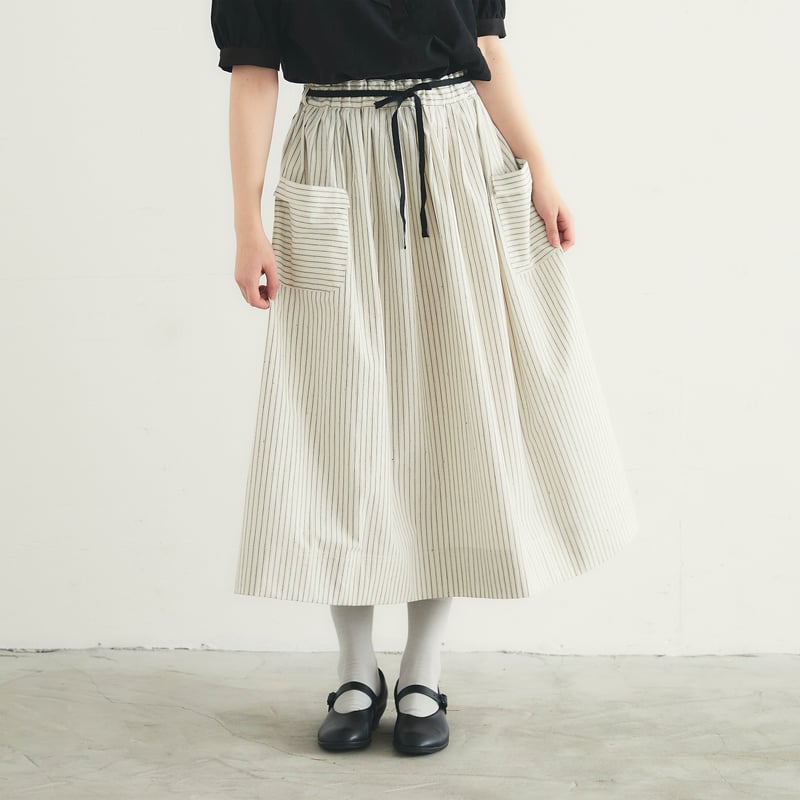 MAGALI マガリ ストライプロングスカート #ホワイト、ネイビー MAGALI マガリ ストライプロングスカート #ホワイト、ネイビー