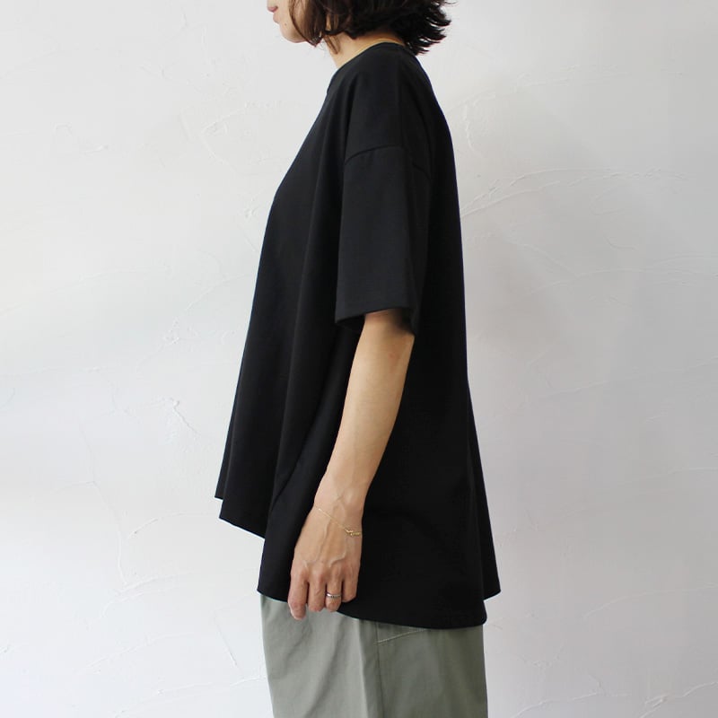 TRAVAIL MANUEL ☆今期新品未使用ミディ天竺バックフレアTシャツ TRAVAIL MANUEL ミディ天竺バックフレアT | YOCA