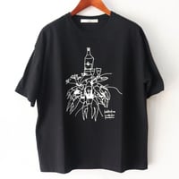 amne アンヌ　H_s tee " Kräftskiva "柄半袖Tシャツ　#ブラック