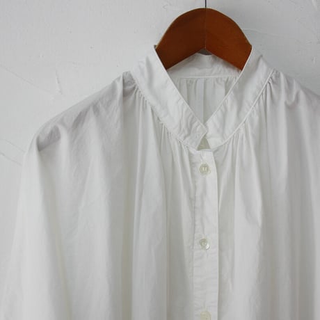 ARTE POVERA アルテポーヴェラ　 タイプライター染めポンチョシャツ　#ホワイト、スモークサックス、ブラック