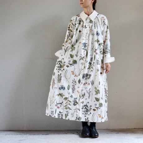 ASEEDONCLOUD アシードンクラウド　Tea garden flower print Tea garden gown #off white 【送料無料】